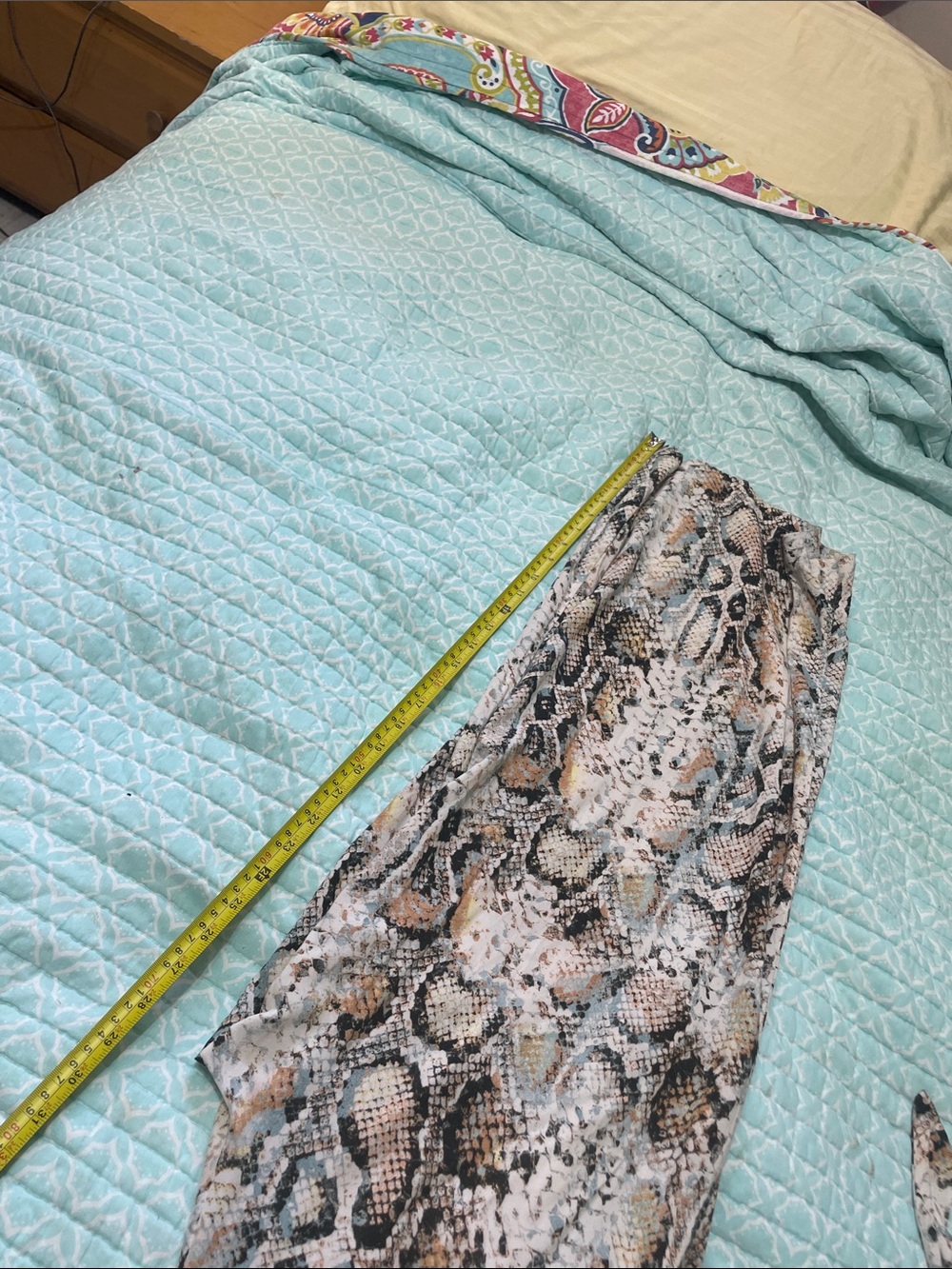 snake print wide leg rayon pants - Picture 6 of 6